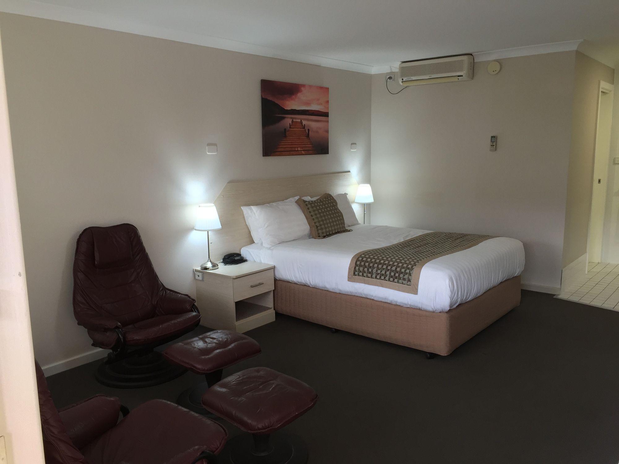 Quality Inn Railway Motel Kalgoorlie Exterior foto