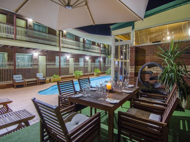 Quality Inn Railway Motel Kalgoorlie Exterior foto