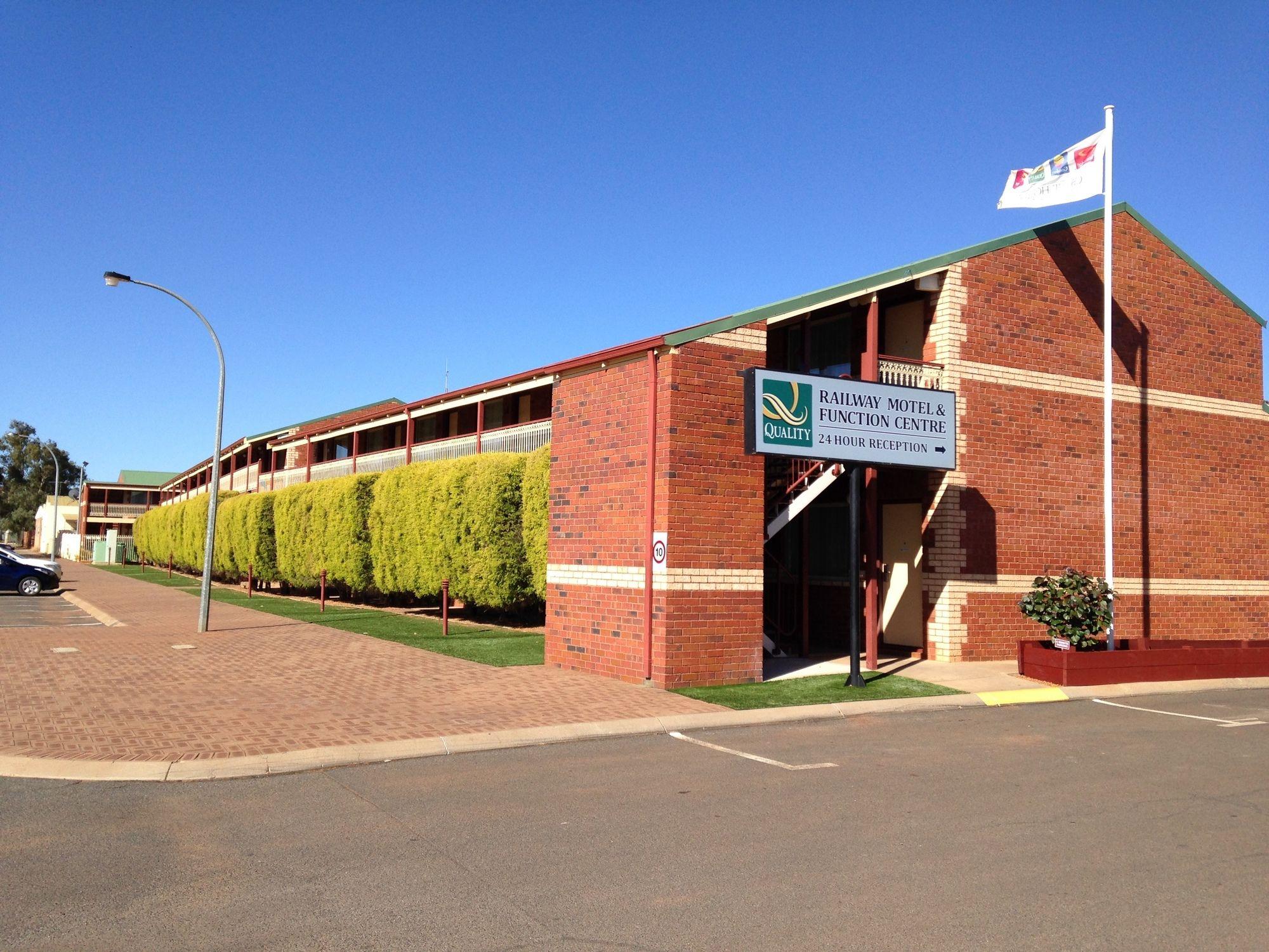 Quality Inn Railway Motel Kalgoorlie Exterior foto